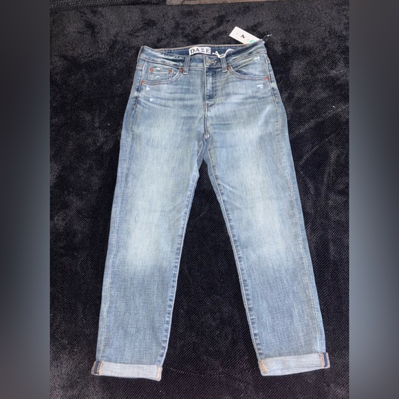 Daze Denim Lovergirl Mid Rise Roller Jeans - Light Blue - Picture 1 of 6